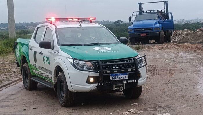 GPA flagra descarte irregular em área no Miguel Badra