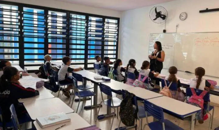 Alunos desenvolvem projeto que estimula cidadania com eleição simulada